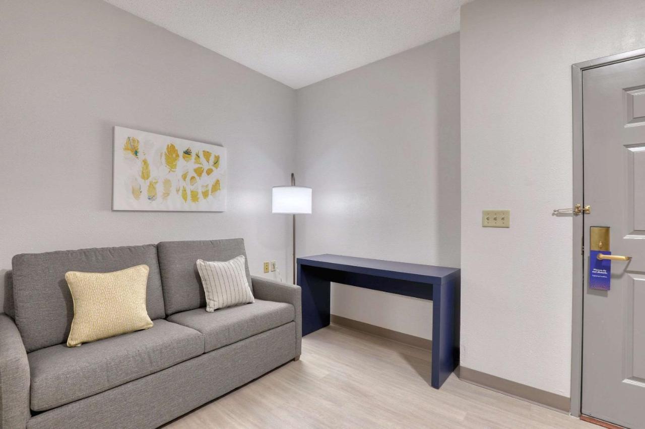 Comfort Suites Milwaukee Airport Oak Creek Luaran gambar