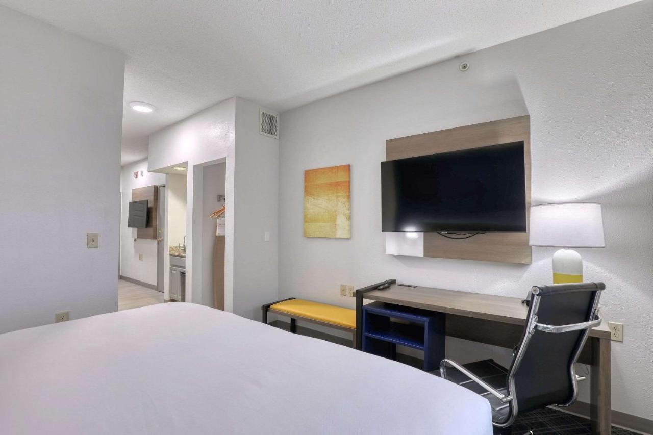 Comfort Suites Milwaukee Airport Oak Creek Luaran gambar
